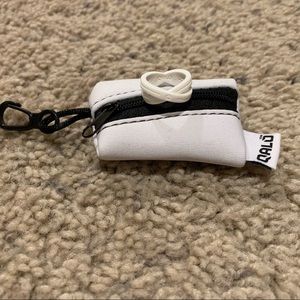 Qalo White Crossover Silicone Ring